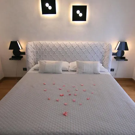 Bed & Breakfast Experience Design Bed&show