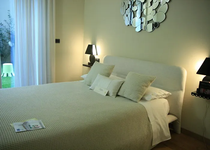 Experience Design Bed&show Alojamento de Acomodação e Pequeno-almoço Milão