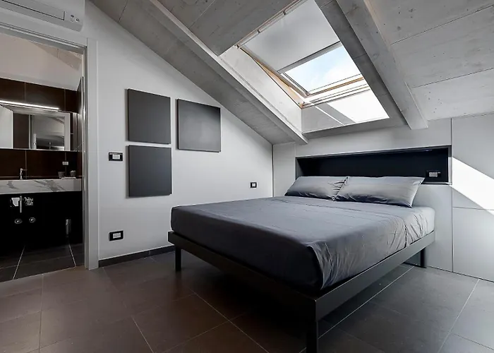 Experience Design Bed&show 4* ميلان