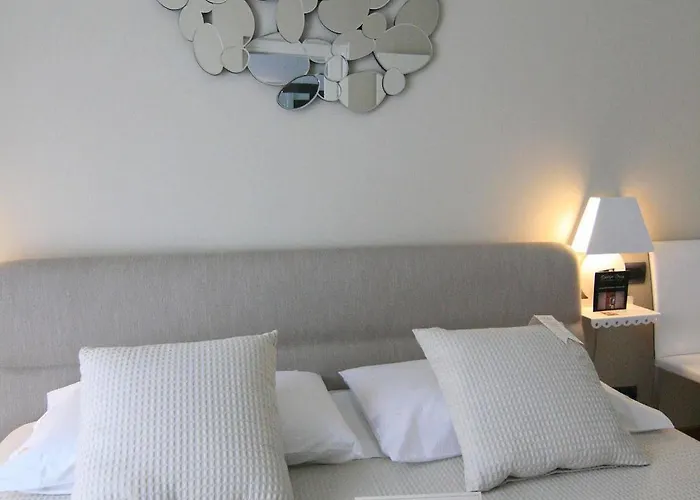 Experience Design Bed&show 4* ميلان