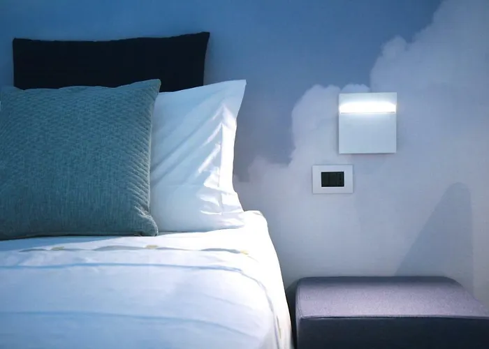 Experience Design Bed&show 4* ميلان