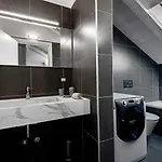 Bed & Breakfast Experience Design Bed&show 4*