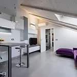 Experience Design Bed&show Bed & Breakfast 4*