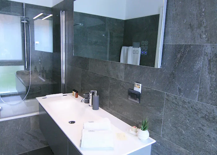 Nocleg ze śniadaniem Experience Design Bed&show 4*